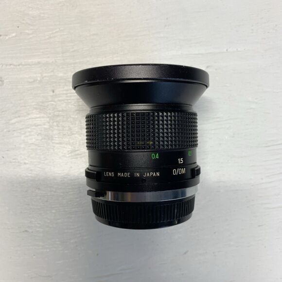 Vivitar 28mm 1:2.5 Auto Wide-Angle Lens for Canon FD series With Case - Picture 7 of 8